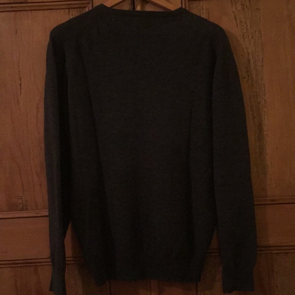 Sweater - Picture 2 of 3